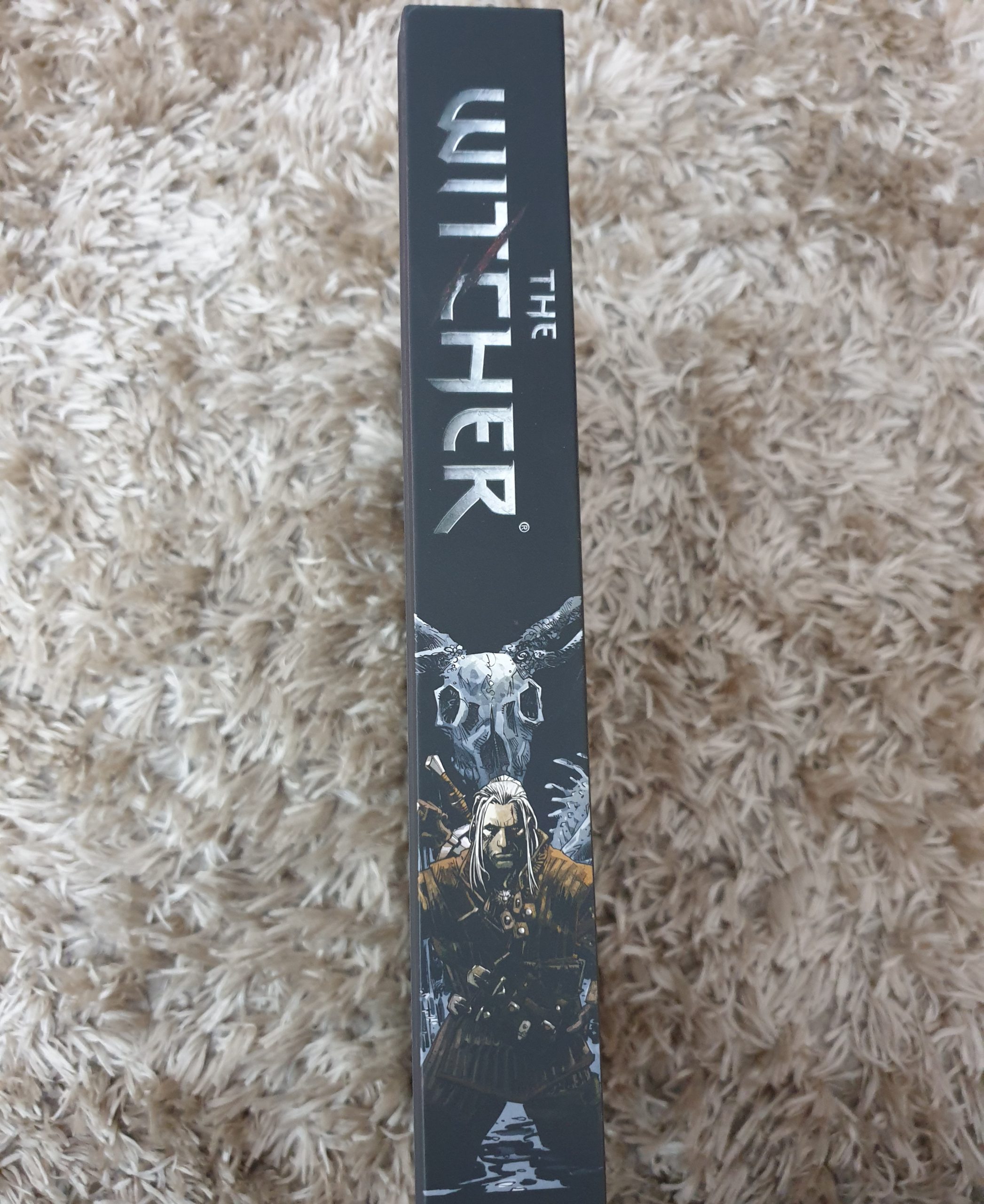 The Witcher Comics (1-5) Library Edition (Hardcover)