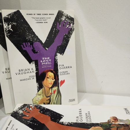 Y: The Last Man Deluxe Editions