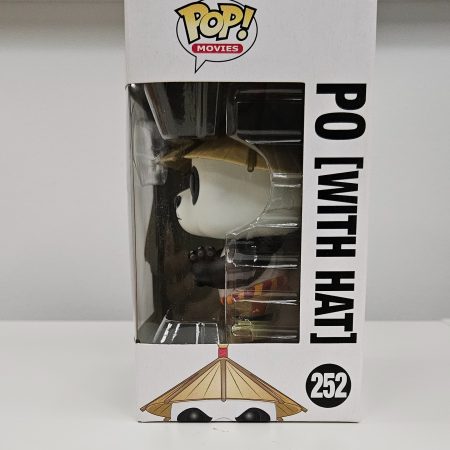 Po with hat funko