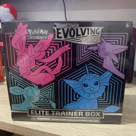 Pokemon TCG Evolving Skies Elite Trainer Box ETB Unopened Factory Sealed