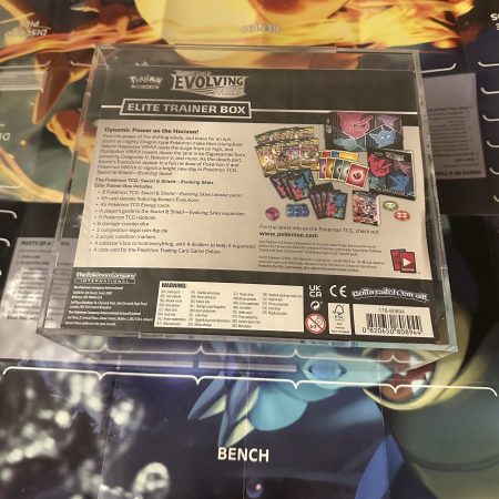 Evolving Skies ETB + protector case