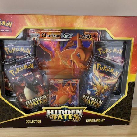 Hidden Fates Collection [Charizard GX]