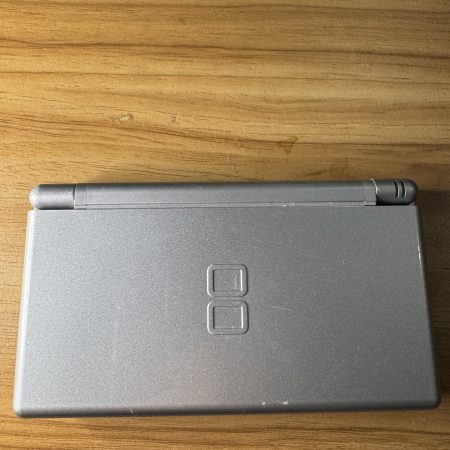 Nintendo DS lite