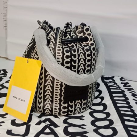 Marc Jacobs Bucket Bag Original