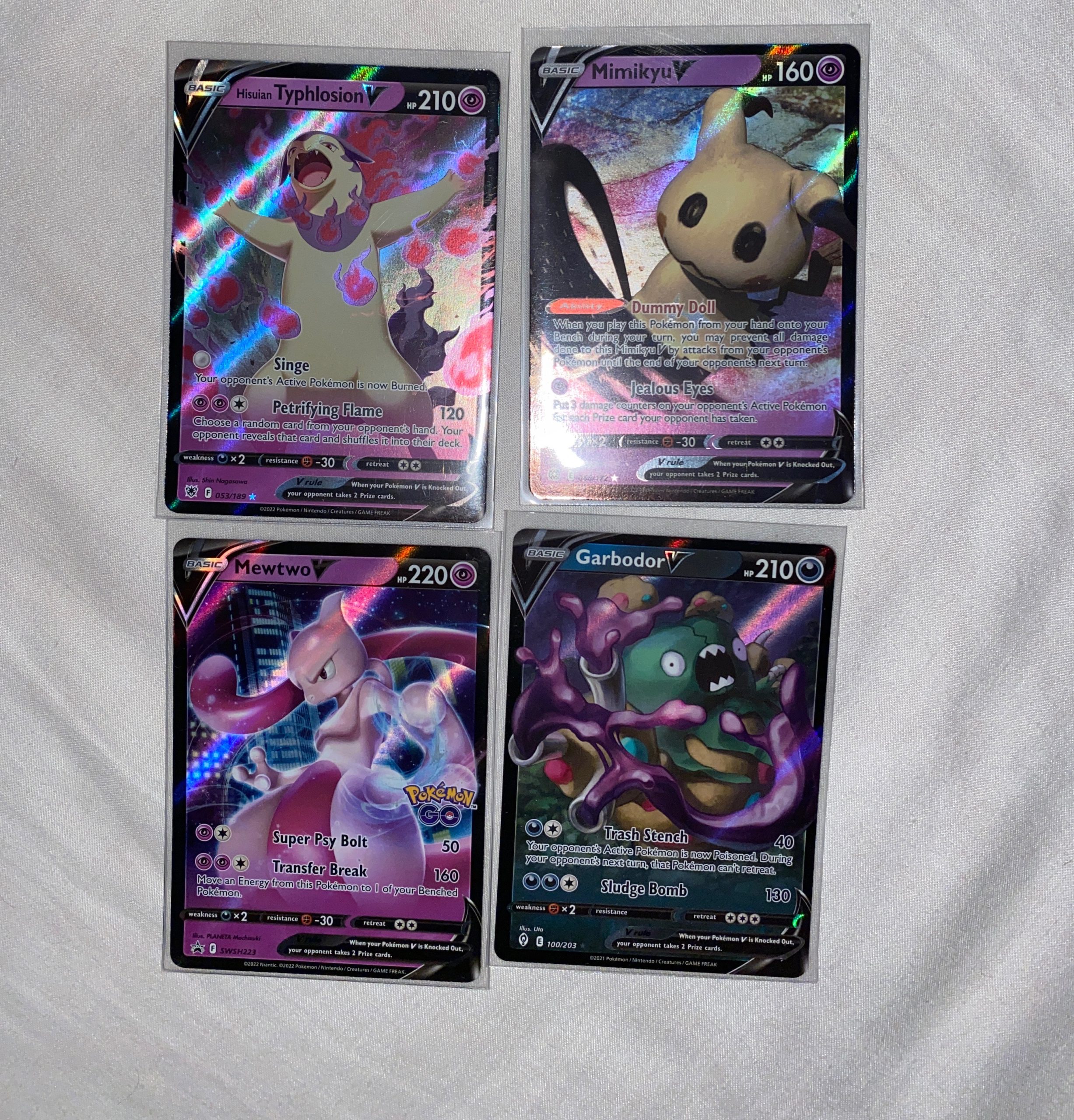 Bundle/ garbodor v - mimikyu v - Typhlosion v - mewtwo v - Vendito