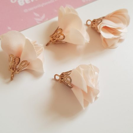 Crafting petals