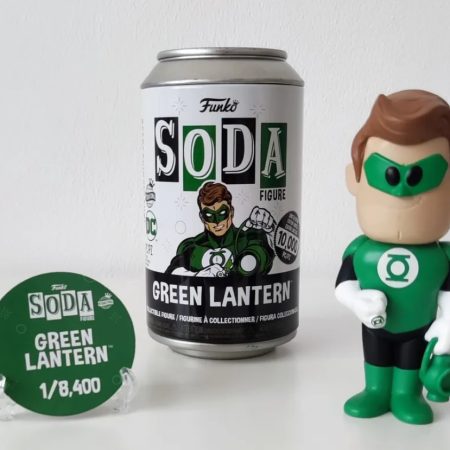 FUNKO VINYL SODA: DC- Green Lantern International Version 1/8,400  Common