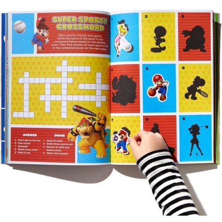 Super Mario Official Sticker Book (Nintendo®): Over 800 Stickers!