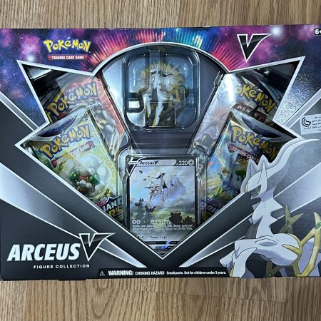 Arceus figure collection