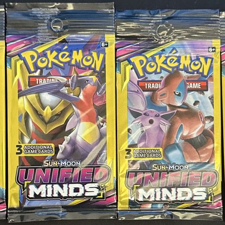 Unified Minds 3 card pack full art set. (4 packs)