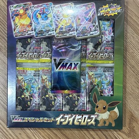 Eevee heroes vmax box