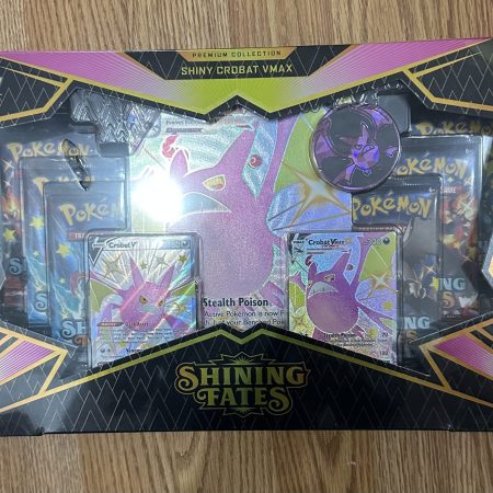 Shiny crobat vmax box