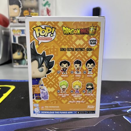 Goku Con Sticker