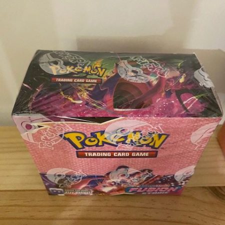Fusion Strike Booster Box - SWSH08: Fusion Strike