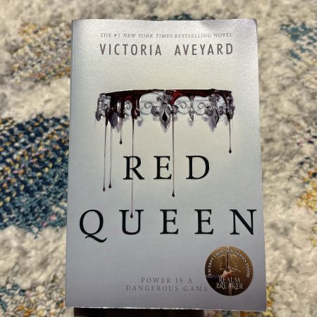 Red Queen by Victoria Aveyard